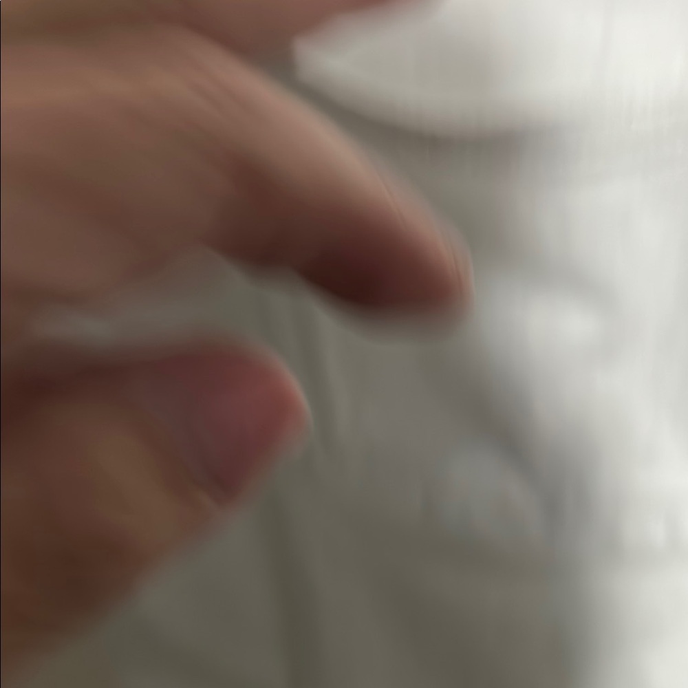 Ruby Rd. White ankle Pants - Picture 4 of 8